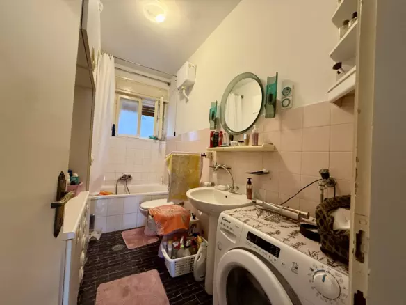 3-bedroom Apartment In Trsat, Croatia (75 M²)