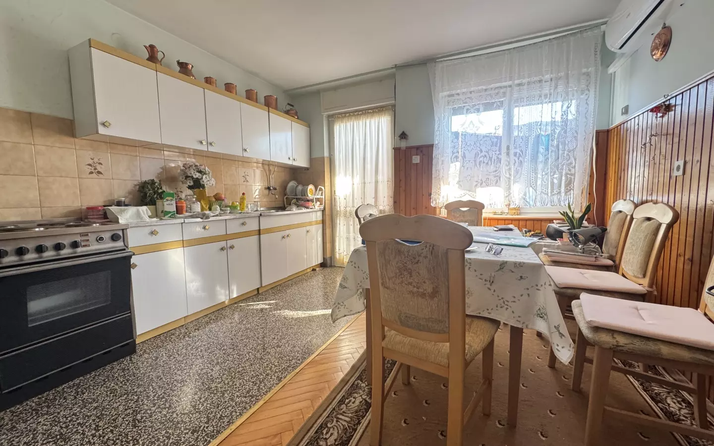 2-bedroom Apartment In Belveder, Croatia (64 M²)