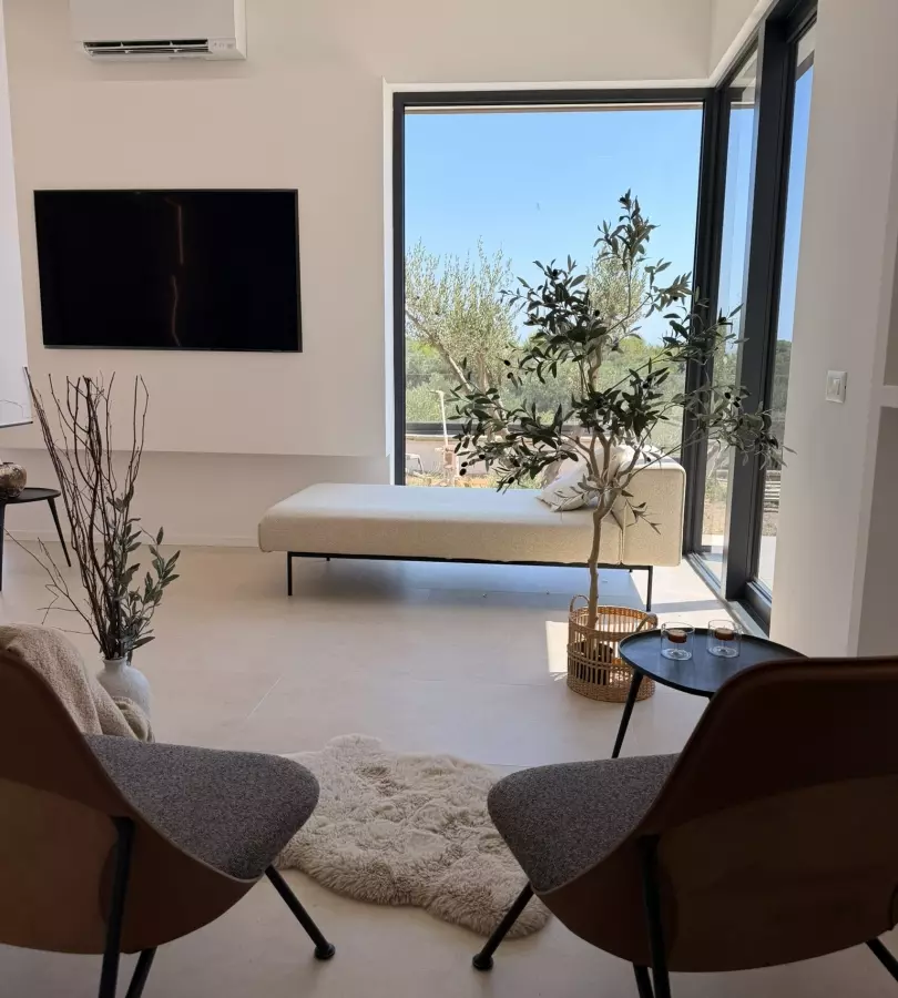 5-bedroom Detached House In Biograd Na Moru, Croatia (350 M²)