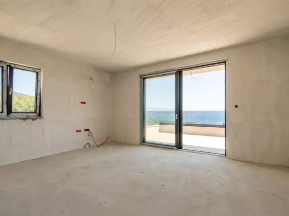3-bedroom Apartment In Ika, Croatia (17.648 M²)