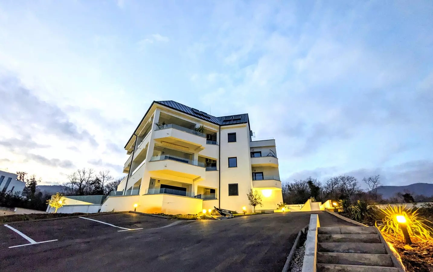 1-bedroom Apartment In Ičići, Croatia (92 M²)