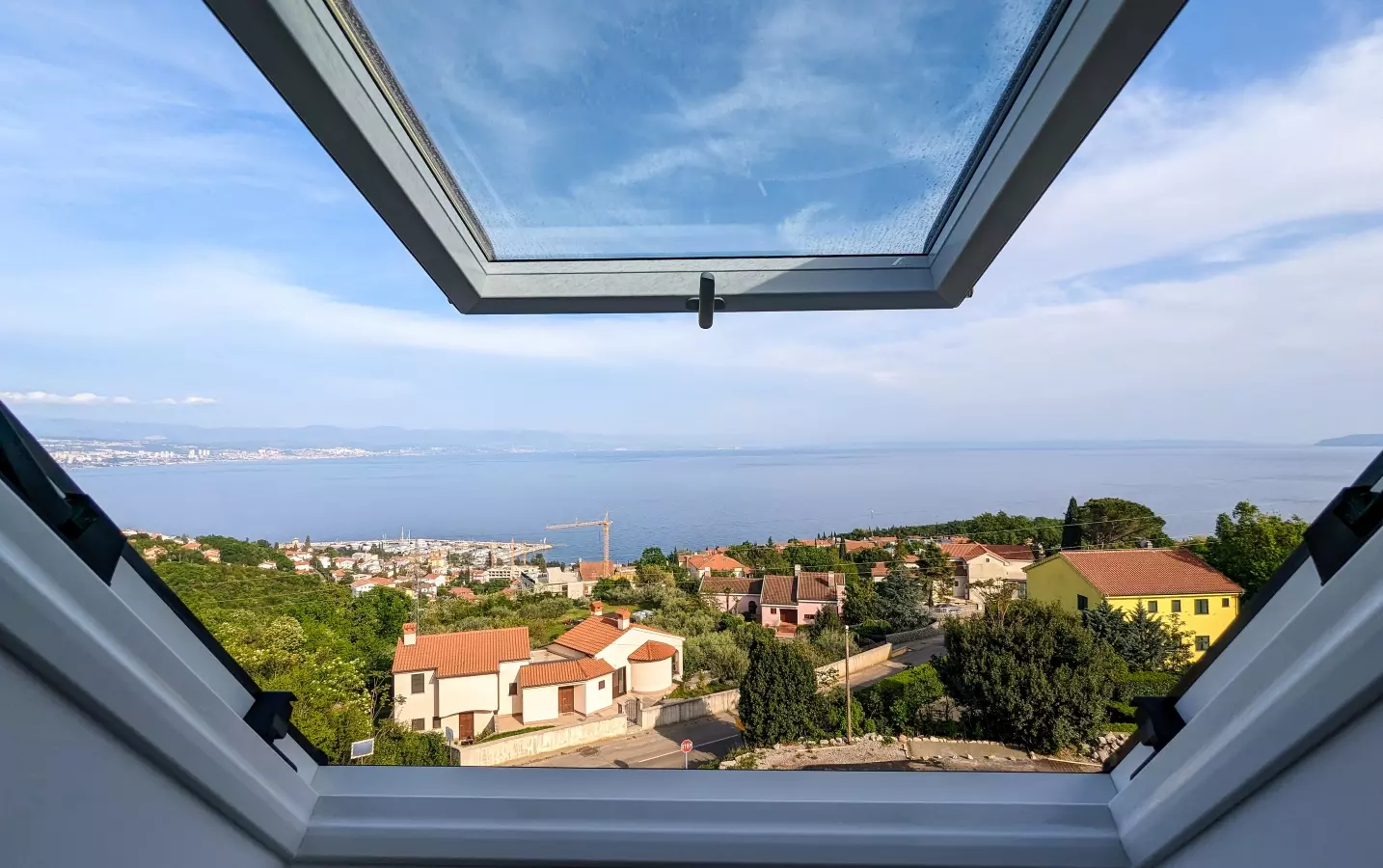 1-bedroom Apartment In Ičići, Croatia (92 M²)