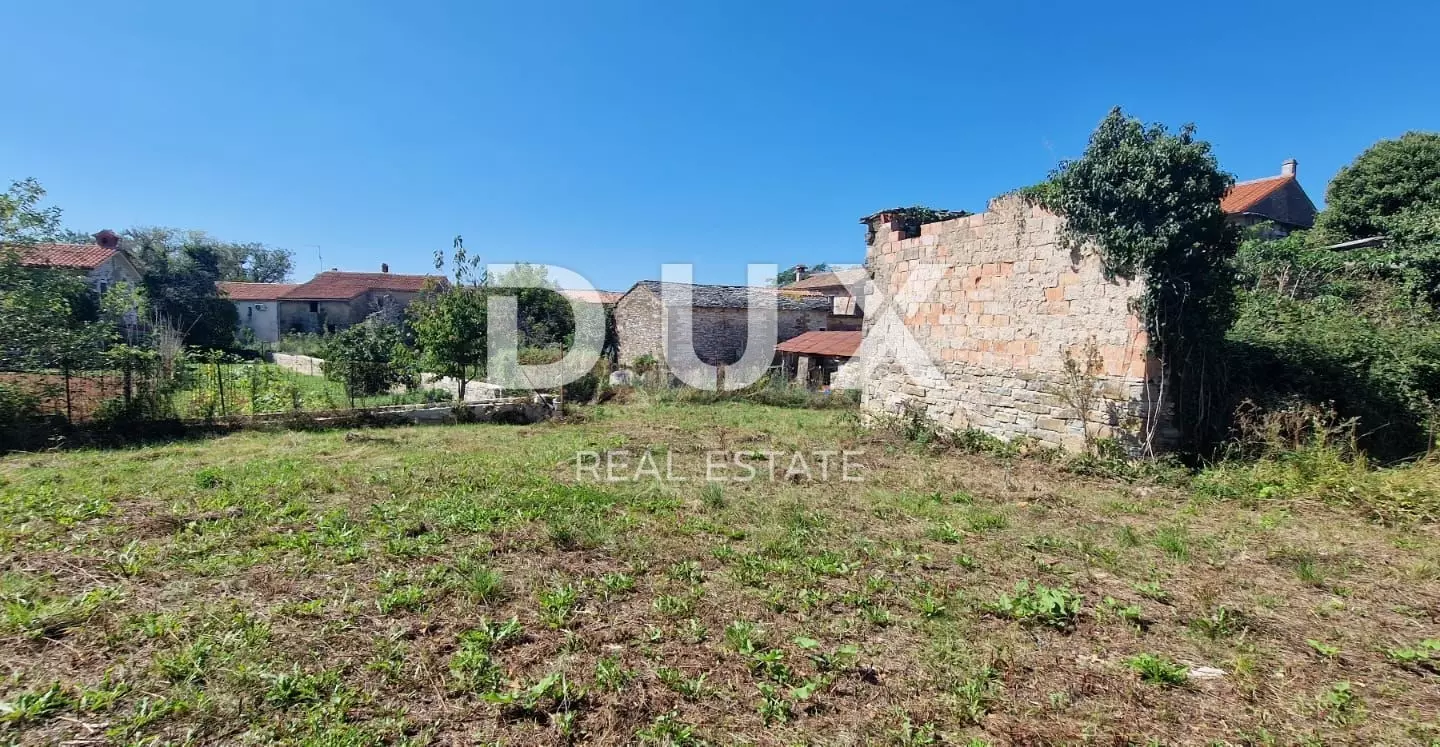 Land In Oprtalj, Croatia (6.046 M²)