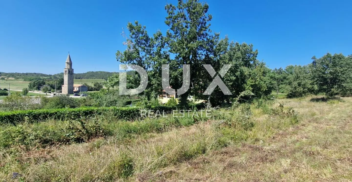 Land In Oprtalj, Croatia (6.046 M²)