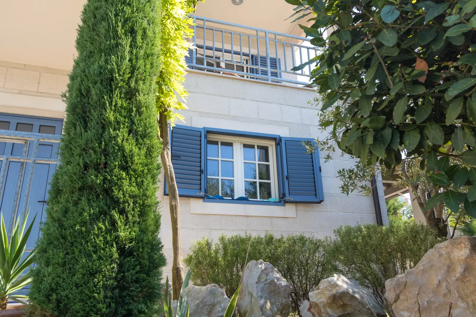 2-bedroom Detached House In Murter, Croatia (148 M²)