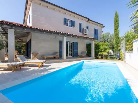 2-bedroom Detached House In Murter, Croatia (148 M²)