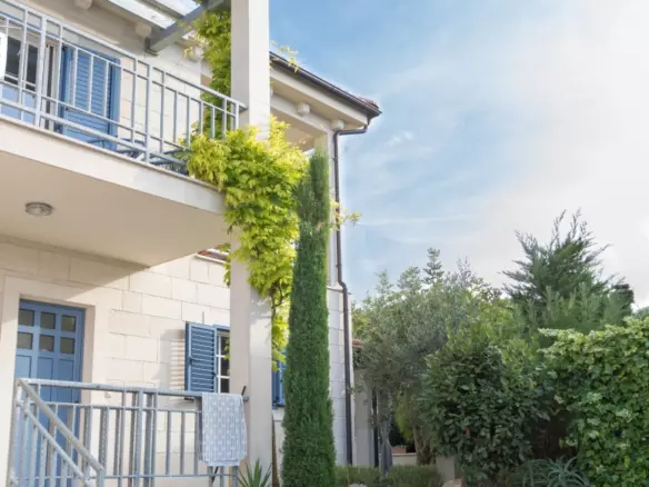 2-bedroom Detached House In Murter, Croatia (148 M²)