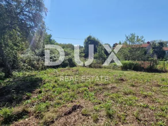 Land In Oprtalj, Croatia (3.471 M²)