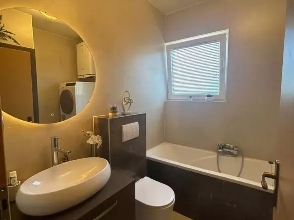 3-bedroom Apartment In Biograd Na Moru, Croatia (95 M²)