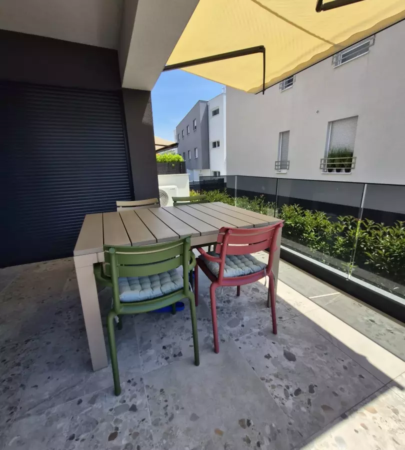2-bedroom Apartment In Žaborić, Croatia (7.458 M²)