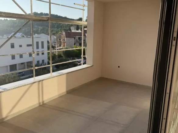 2-bedroom Apartment In Žaborić, Croatia (6.853 M²)