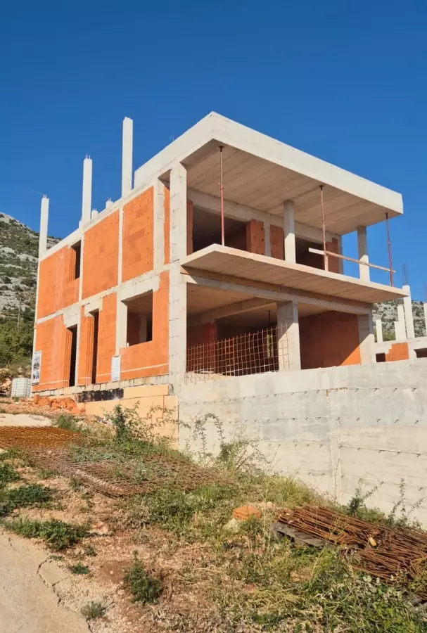 4-bedroom Detached House In Starigrad, Croatia (280 M²)