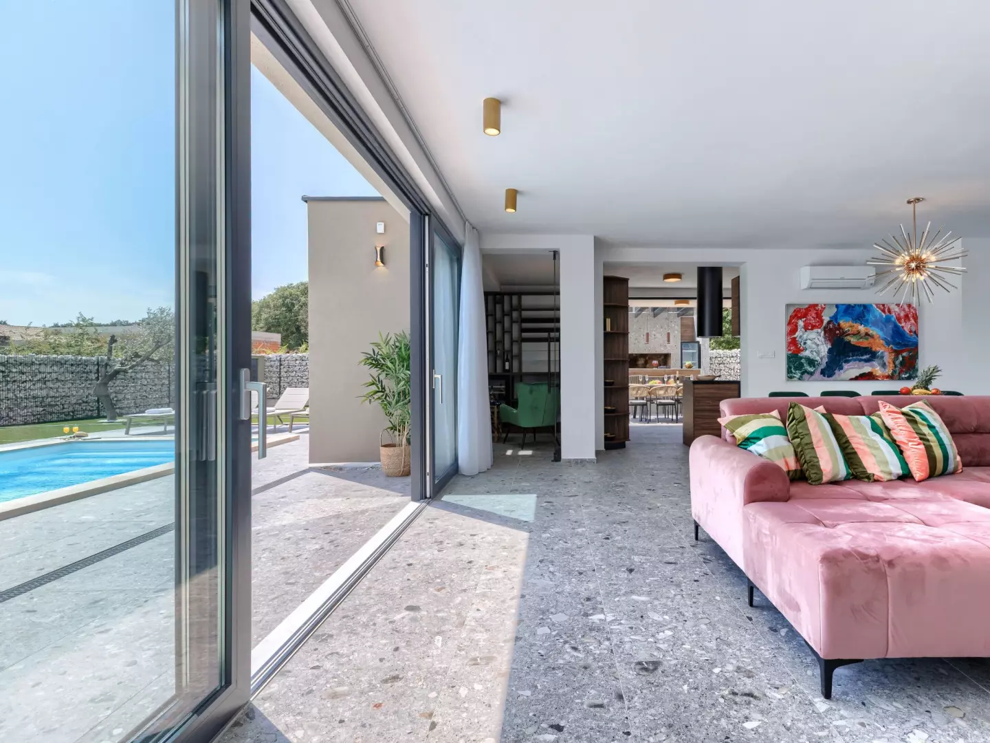 4-bedroom Detached House In Loborika, Croatia (242 M²)