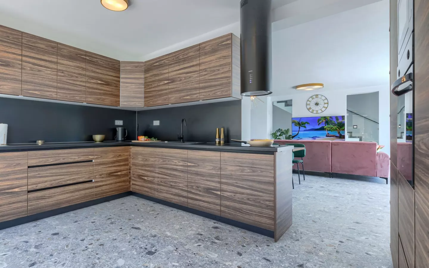 4-bedroom Detached House In Loborika, Croatia (242 M²)