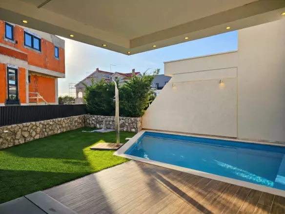 2-bedroom Apartment In Krk, Croatia (1.123 M²)