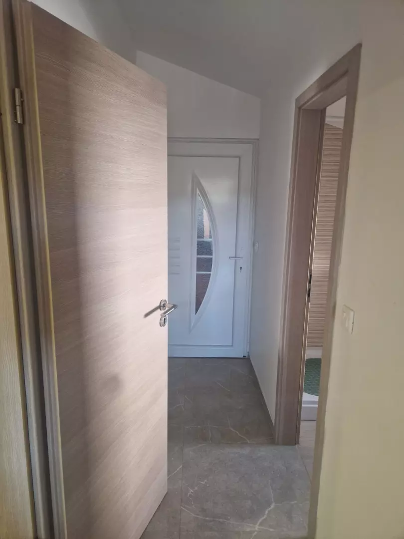 2-bedroom Apartment In Rovanjska, Croatia (7.085 M²)