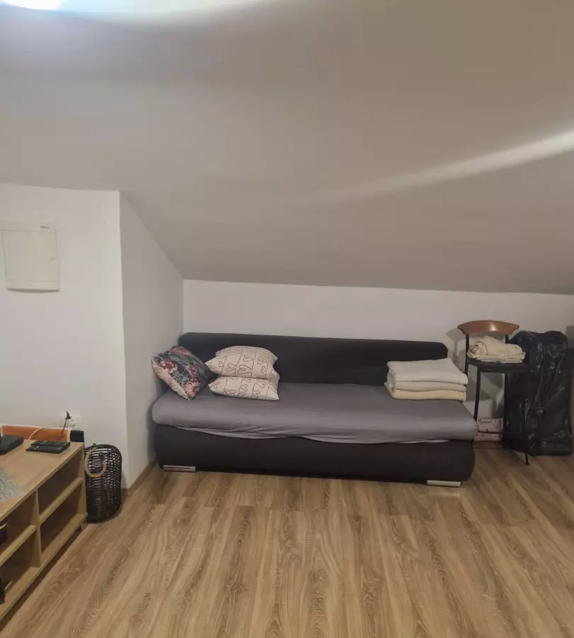 2-bedroom Apartment In Rovanjska, Croatia (7.085 M²)