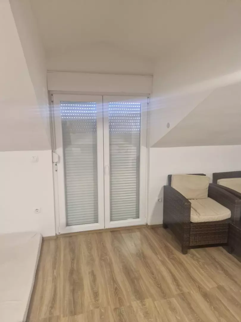 2-bedroom Apartment In Rovanjska, Croatia (7.085 M²)