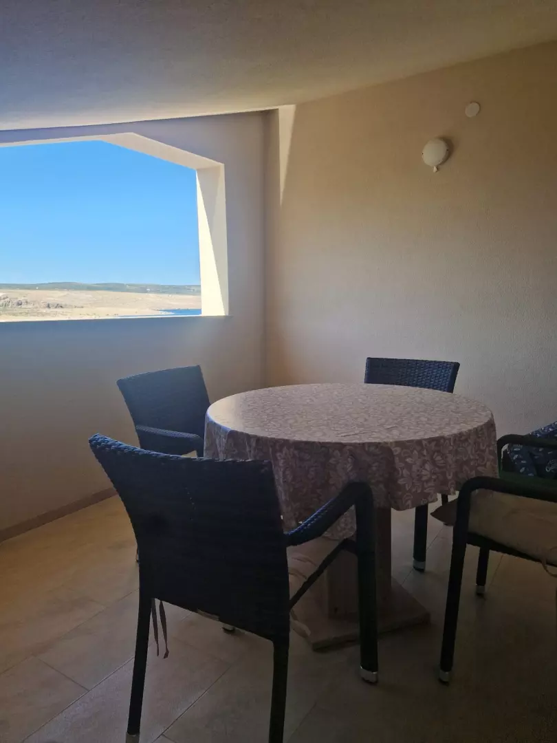2-bedroom Apartment In Rovanjska, Croatia (7.085 M²)