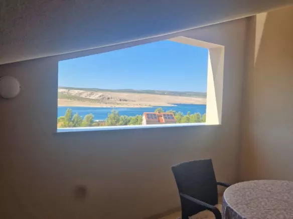 2-bedroom Apartment In Rovanjska, Croatia (7.085 M²)
