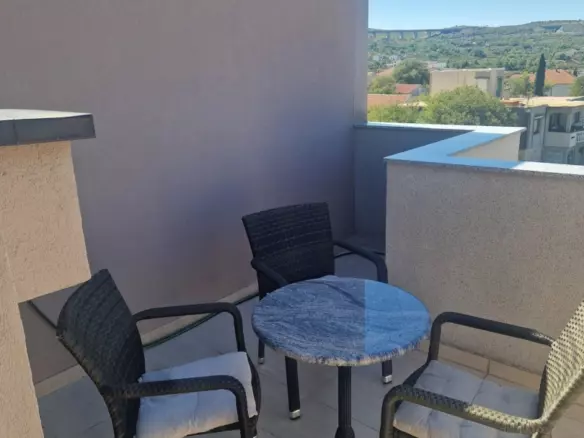 2-bedroom Apartment In Rovanjska, Croatia (7.085 M²)