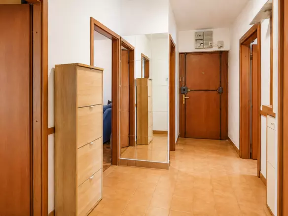 2-bedroom Apartment In Lovran, Croatia (62 M²)