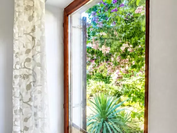 2-bedroom Apartment In Lovran, Croatia (62 M²)