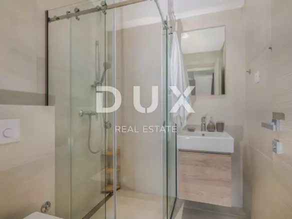 5-bedroom Villa In Veprinac, Croatia (309 M²)