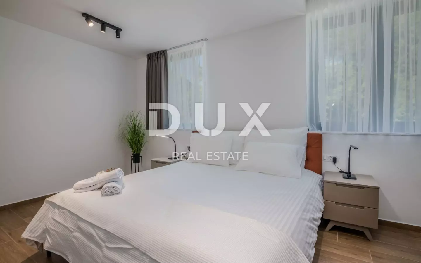 5-bedroom Villa In Veprinac, Croatia (309 M²)