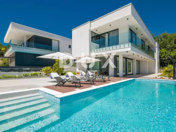 5-bedroom Villa In Veprinac, Croatia (309 M²)