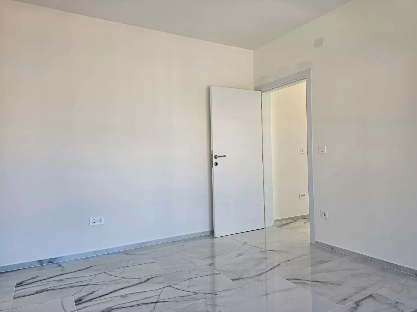 3-bedroom Apartment In Banjol, Croatia (123 M²)