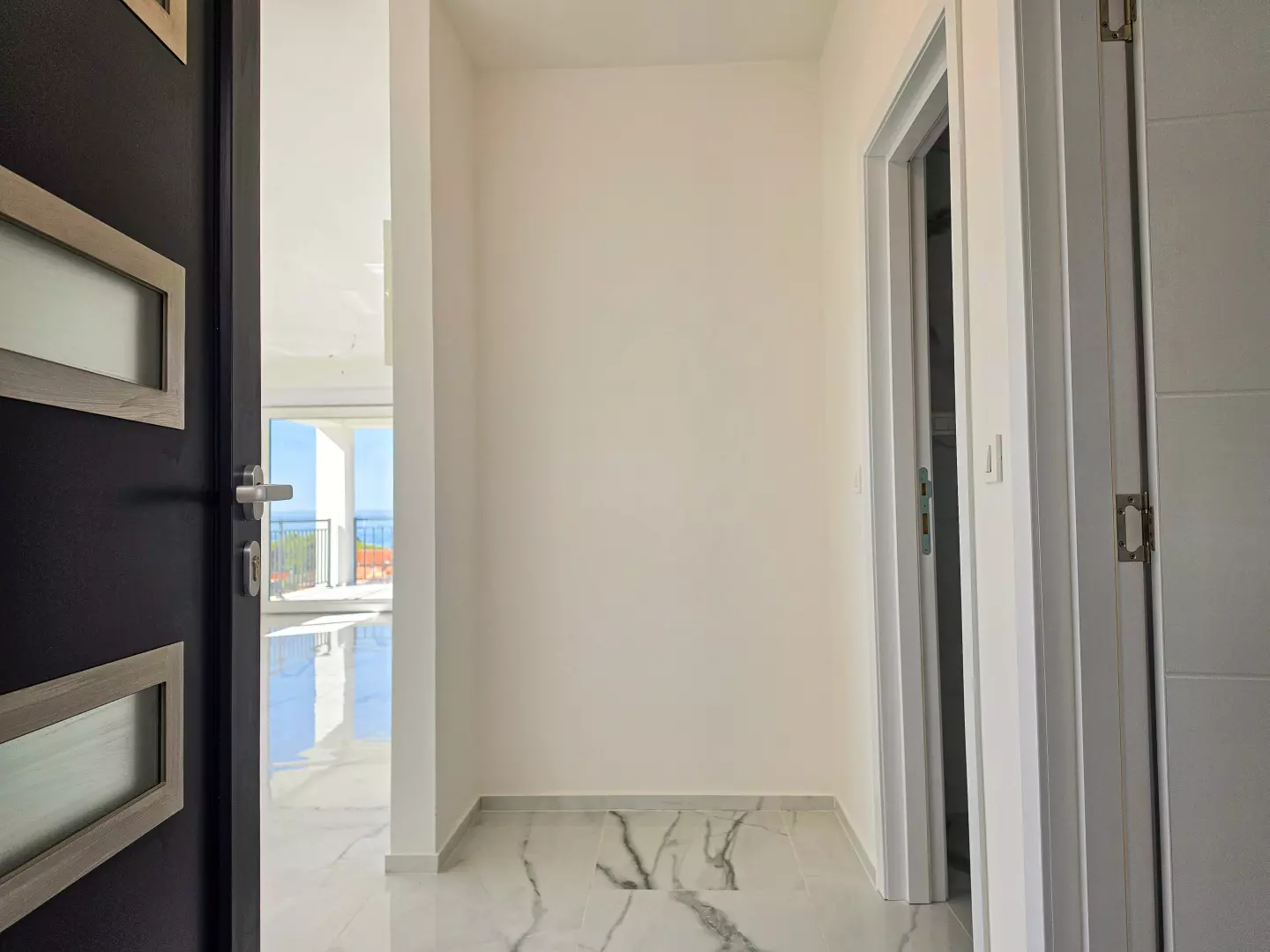 3-bedroom Apartment In Banjol, Croatia (123 M²)