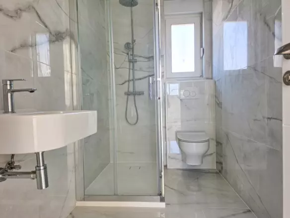 3-bedroom Apartment In Banjol, Croatia (123 M²)