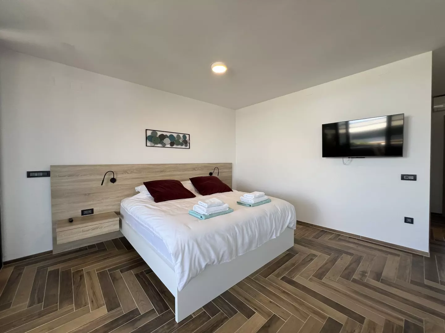 original_1787854826_img_1562-c6e0ec 5-bedroom Villa In Linardići, Croatia (370 M²)