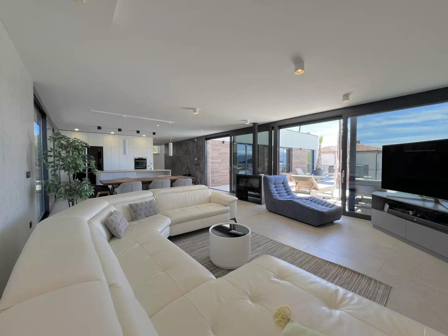 original_1787854922_img_1597-9161cd 5-bedroom Villa In Linardići, Croatia (370 M²)