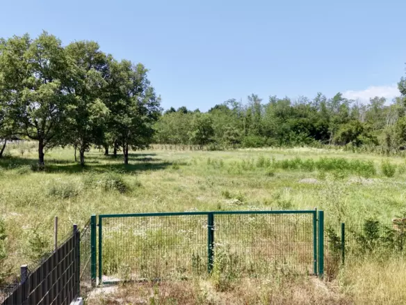 Land In Brtonigla, Croatia (4.973 M²)