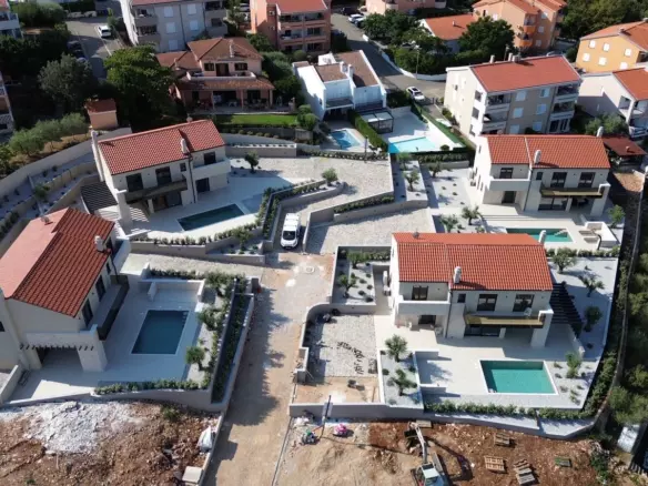 4-bedroom Villa In Krk, Croatia (232 M²)