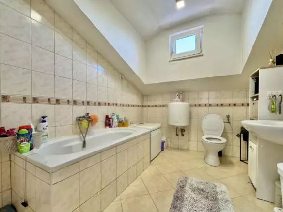 3-bedroom Apartment In Putini, Croatia (74 M²)