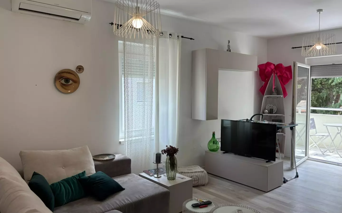 2-bedroom Apartment In Medulin, Croatia (615 M²)