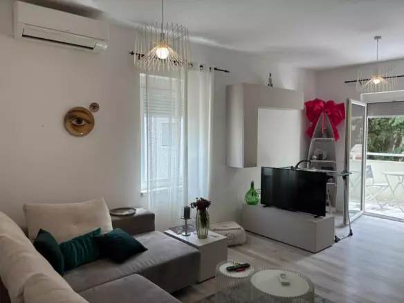 2-bedroom Apartment In Medulin, Croatia (615 M²)