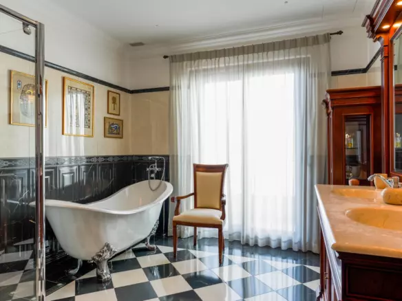 4-bedroom Villa In Ičići, Croatia (508 M²)