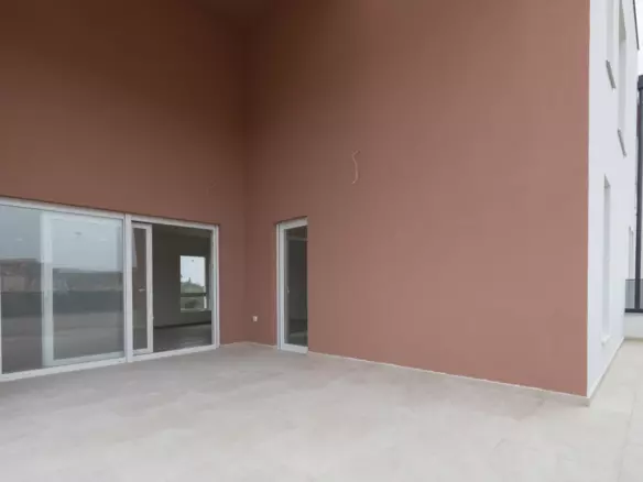 3-bedroom Apartment In Vodice, Croatia (1.126 M²)