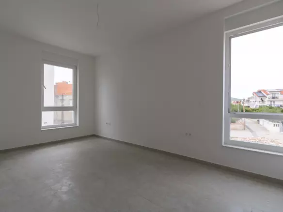 3-bedroom Apartment In Vodice, Croatia (1.126 M²)