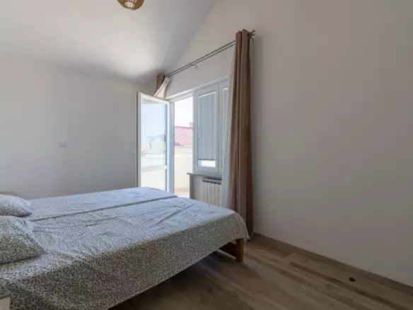 2-bedroom Apartment In Murter, Croatia (5.313 M²)