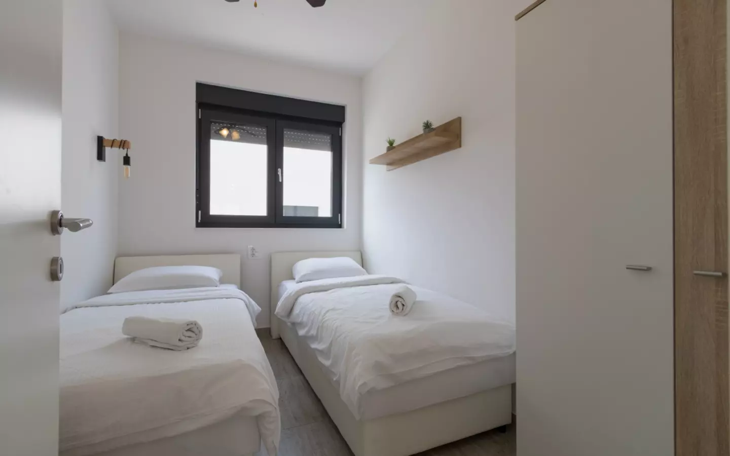 2-bedroom Apartment In Murter, Croatia (5.562 M²)