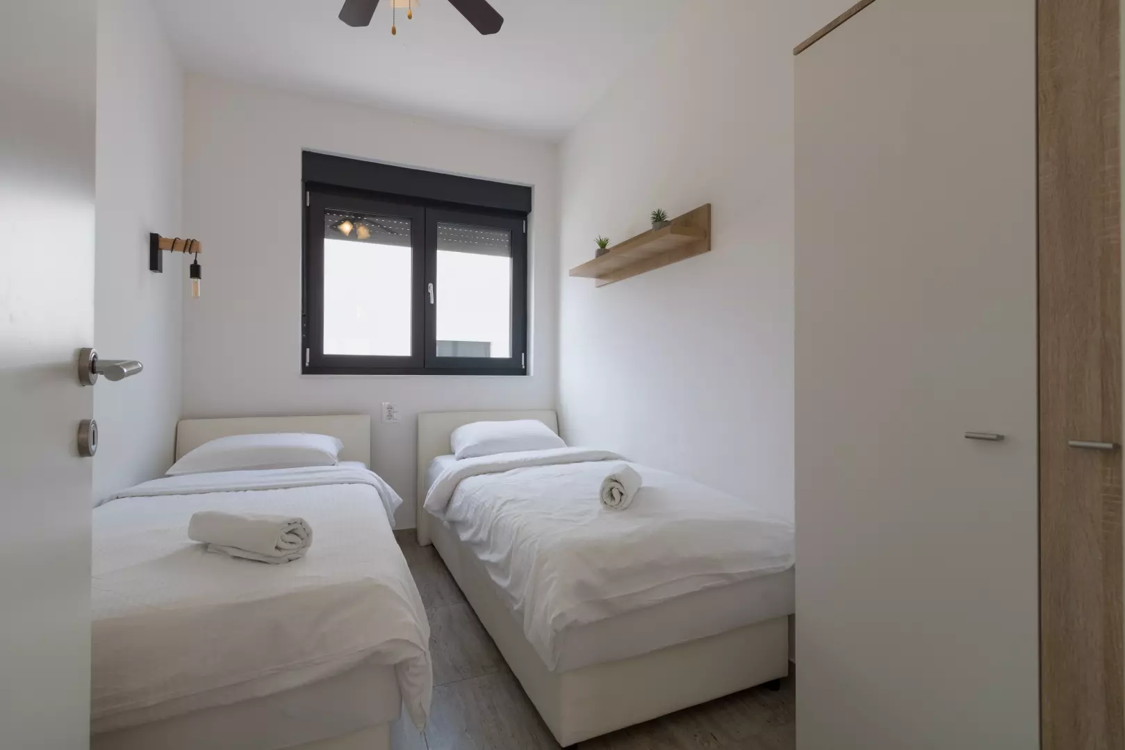 2-bedroom Apartment In Murter, Croatia (5.562 M²)