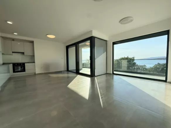 2-bedroom Apartment In Klenovica, Croatia (78 M²)