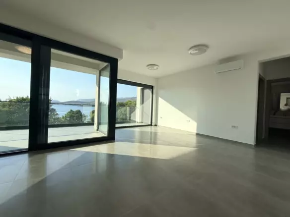 2-bedroom Apartment In Klenovica, Croatia (78 M²)