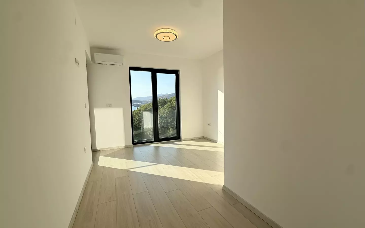 2-bedroom Apartment In Klenovica, Croatia (78 M²)