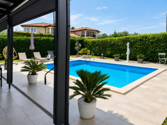 3-bedroom Detached House In Poreč, Croatia (140 M²)
